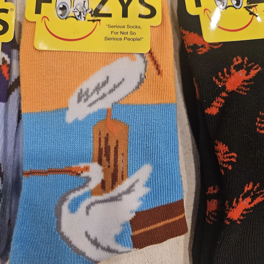 Foozys Casual Socks in Purple and Orange with Fun Ocean Themes